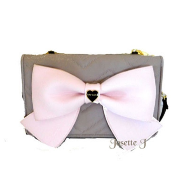 betsey johnson bow crossbody